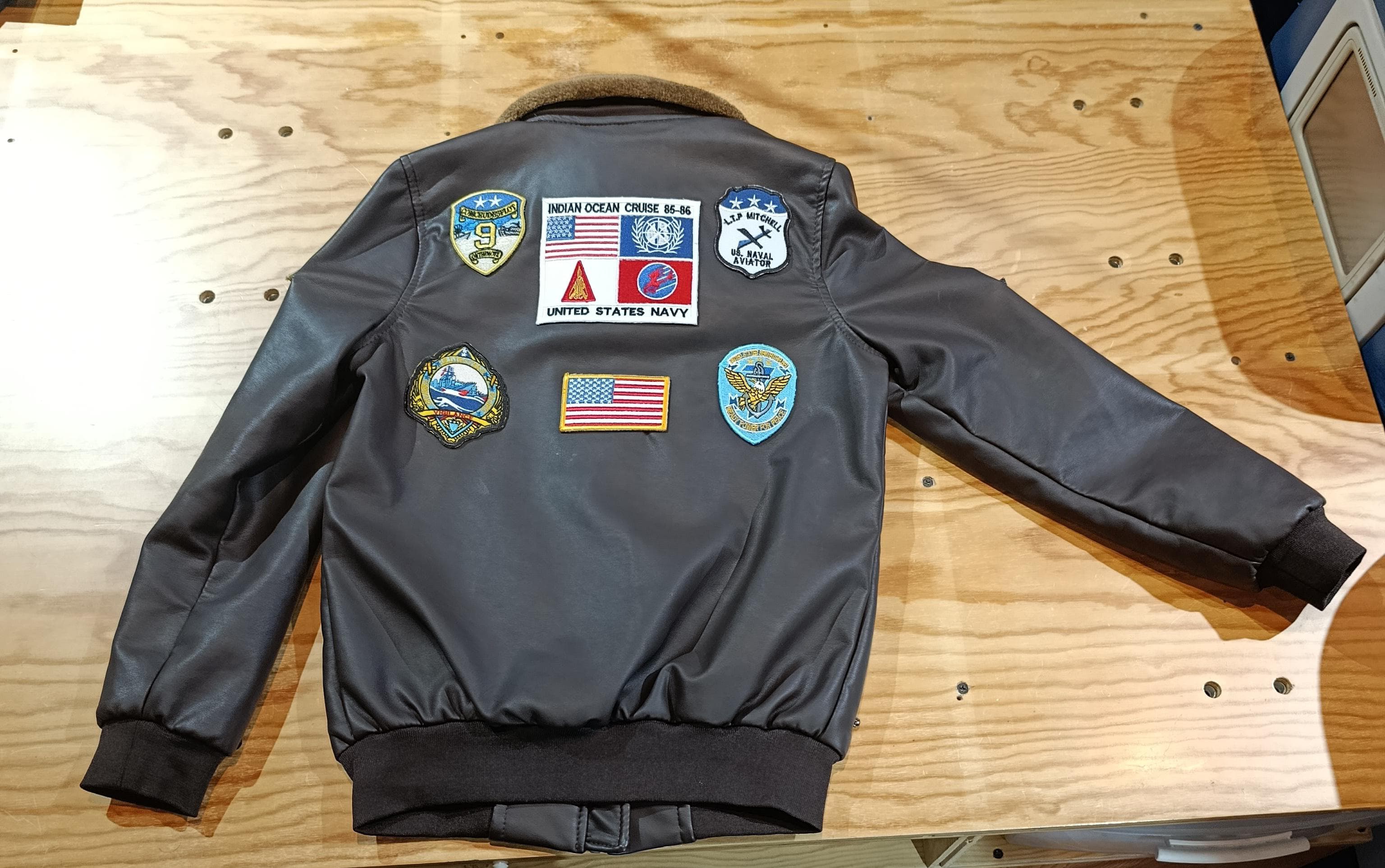 Chaqueta cuerotex aviatorsoul parches