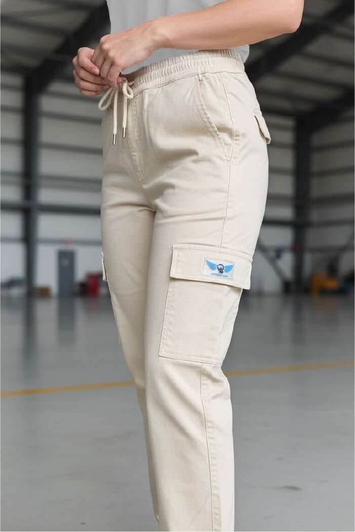 Pantalón cargo arena